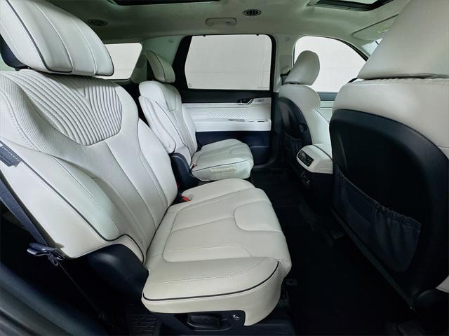 used 2024 Hyundai Palisade car, priced at $41,422