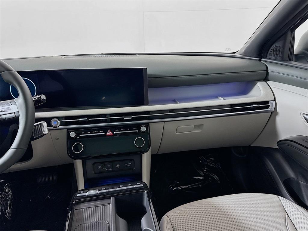 used 2025 Hyundai TUCSON Hybrid car, priced at $36,992