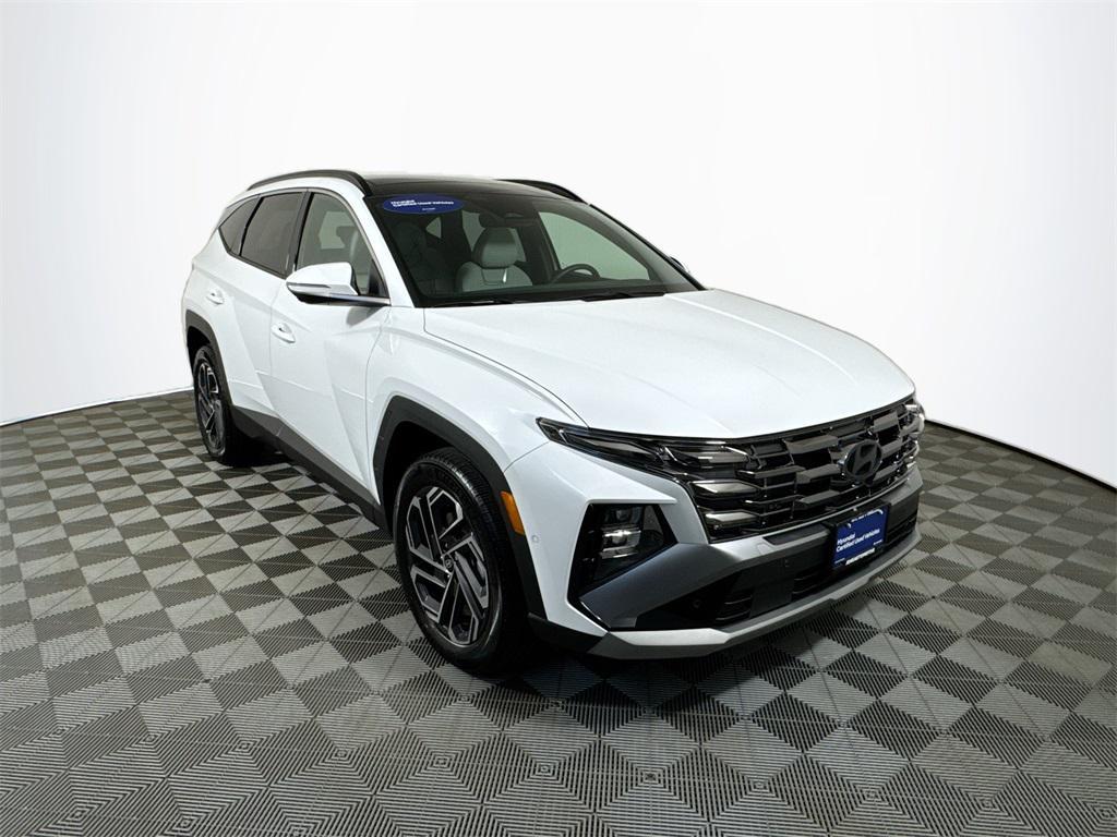 used 2025 Hyundai TUCSON Hybrid car, priced at $36,992