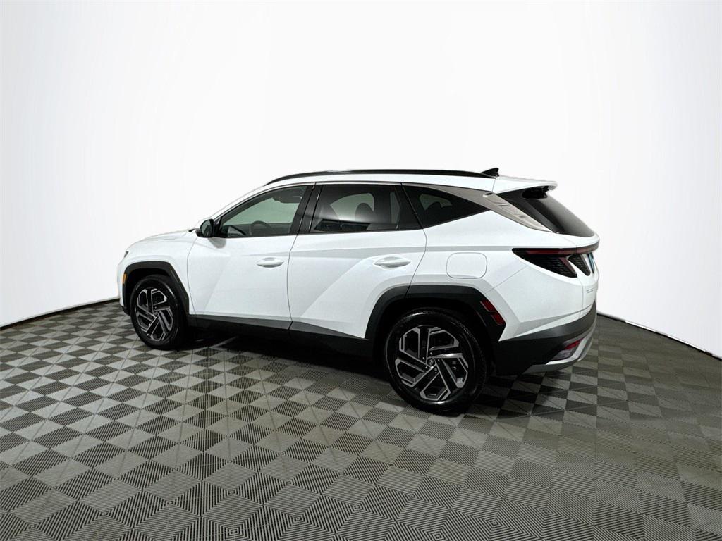 used 2025 Hyundai TUCSON Hybrid car, priced at $36,992