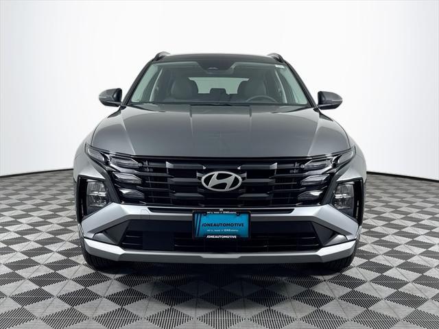 new 2025 Hyundai TUCSON Hybrid car, priced at $37,196