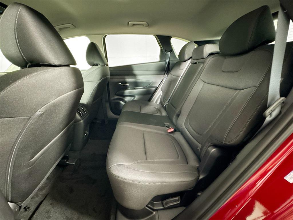 new 2025 Hyundai TUCSON Hybrid car, priced at $34,063