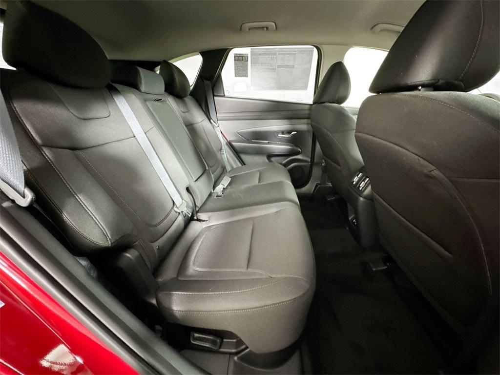 new 2025 Hyundai TUCSON Hybrid car, priced at $34,063