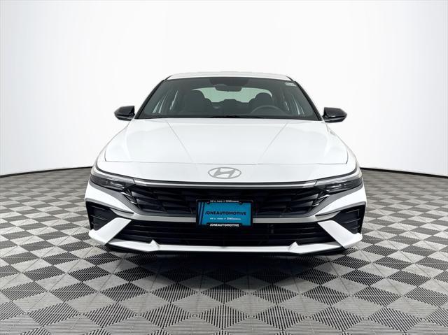 new 2025 Hyundai Elantra car, priced at $28,819