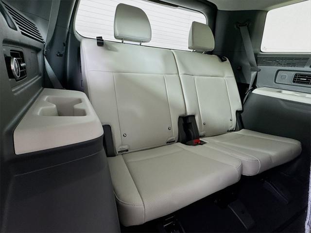 new 2025 Hyundai Santa Fe car, priced at $39,310