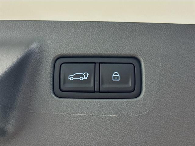 new 2025 Hyundai Santa Fe car, priced at $39,310