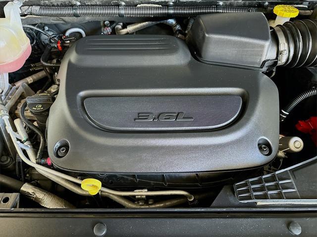 used 2021 Chrysler Pacifica car, priced at $23,599