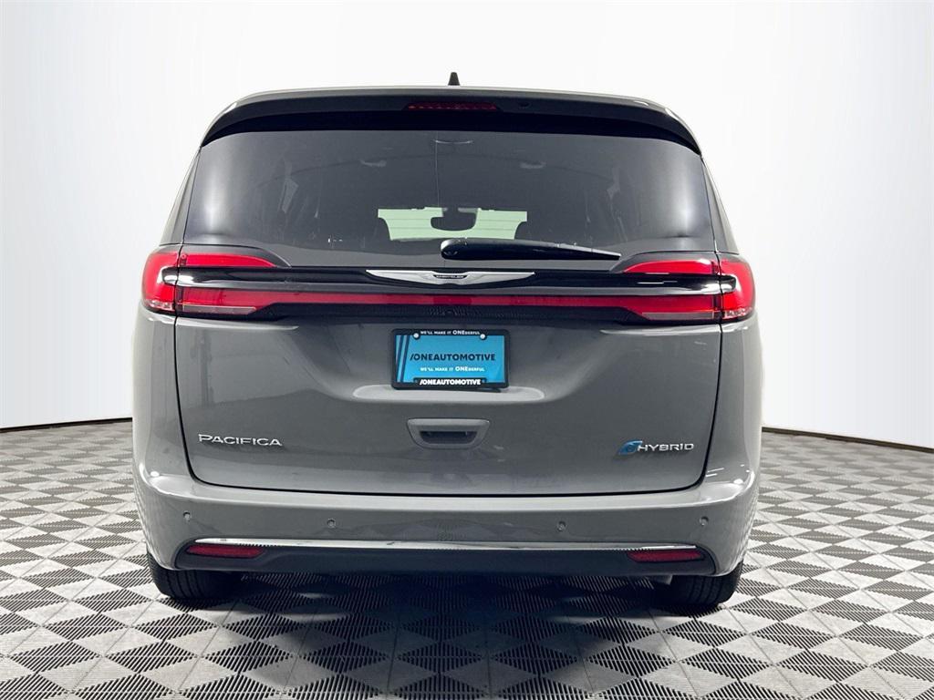 used 2025 Chrysler Pacifica Hybrid car, priced at $33,497
