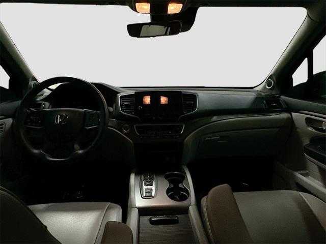 used 2021 Honda Pilot car, priced at $29,987