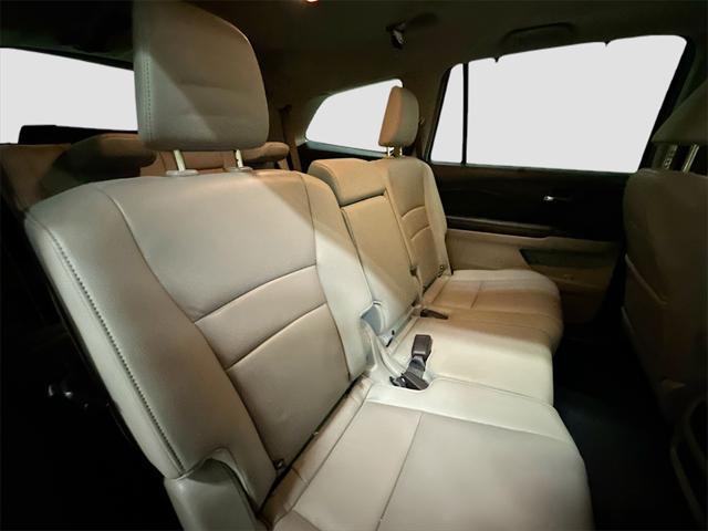 used 2021 Honda Pilot car, priced at $29,987