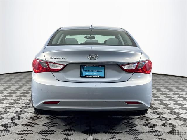 used 2012 Hyundai Sonata car, priced at $6,592