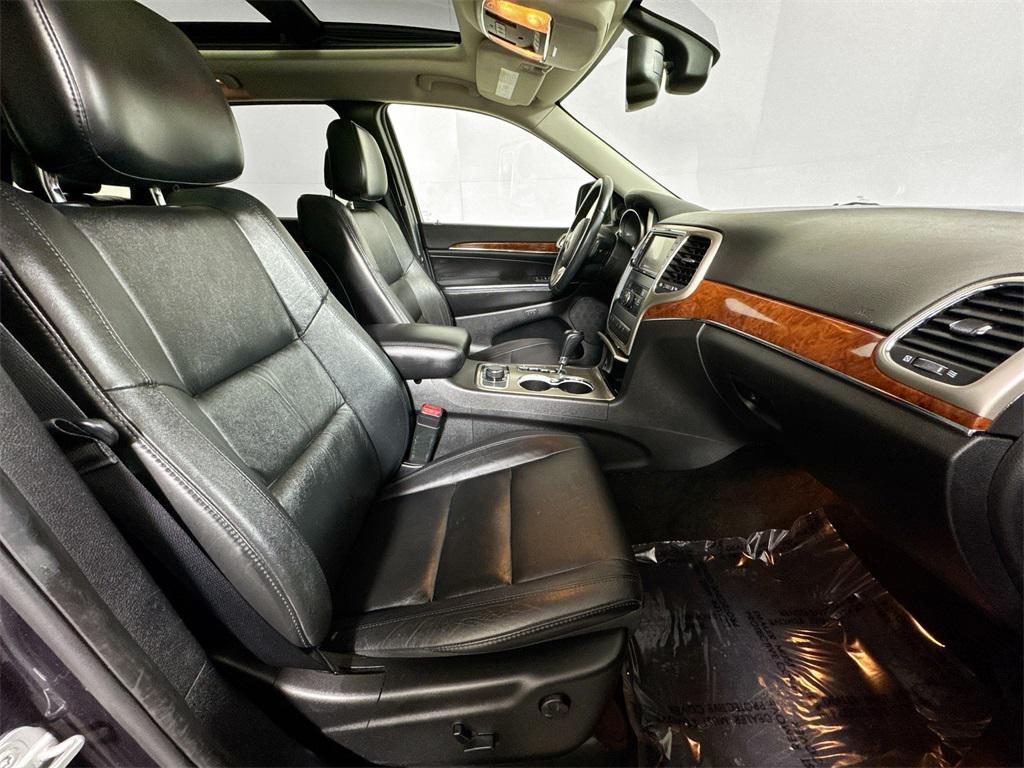 used 2013 Jeep Grand Cherokee car, priced at $7,997