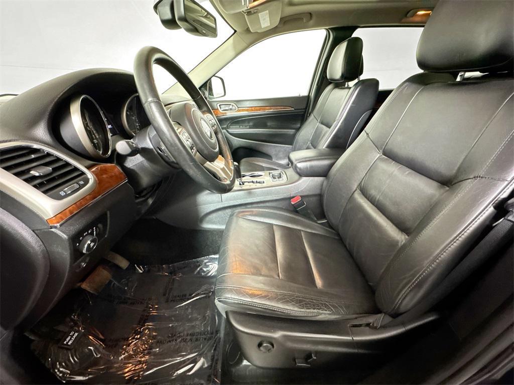 used 2013 Jeep Grand Cherokee car, priced at $7,997