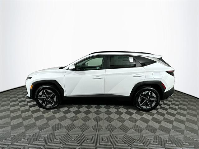 new 2025 Hyundai Tucson Hybrid car, priced at $37,307