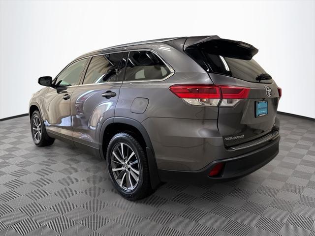used 2019 Toyota Highlander car, priced at $25,492
