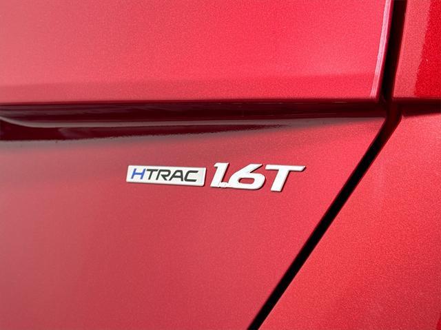new 2025 Hyundai Kona car, priced at $32,231