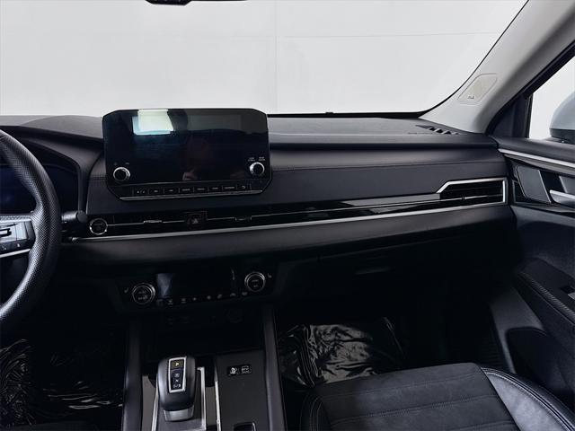 used 2023 Mitsubishi Outlander PHEV car, priced at $28,997