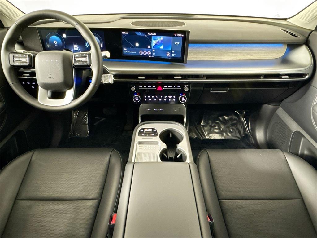 new 2026 Hyundai IONIQ 9 car, priced at $69,285