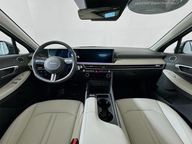 used 2024 Hyundai Sonata Hybrid car, priced at $32,422
