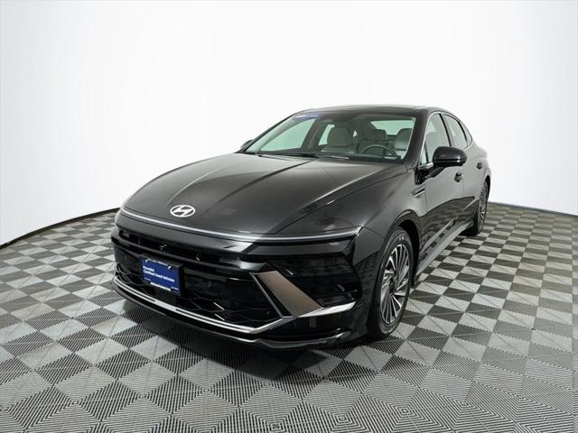 used 2024 Hyundai Sonata Hybrid car, priced at $32,422