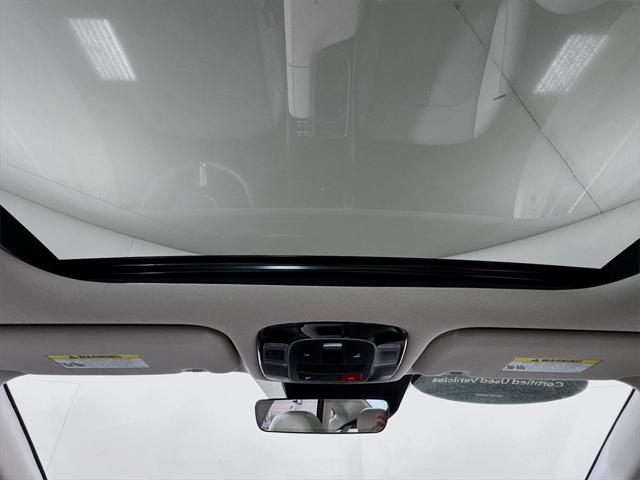 used 2024 Hyundai Sonata Hybrid car, priced at $32,422