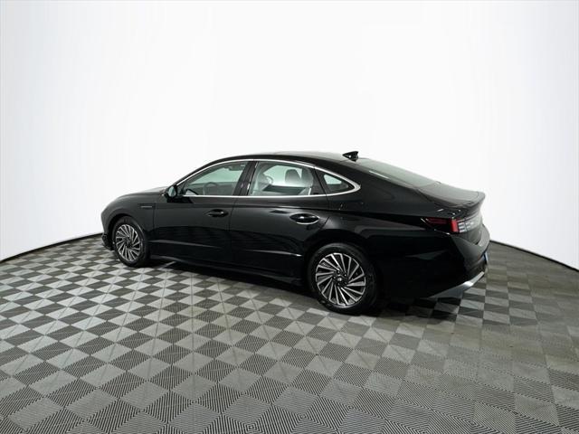 used 2024 Hyundai Sonata Hybrid car, priced at $32,422