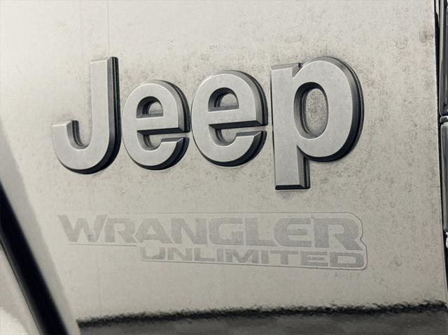 used 2020 Jeep Wrangler Unlimited car, priced at $31,492