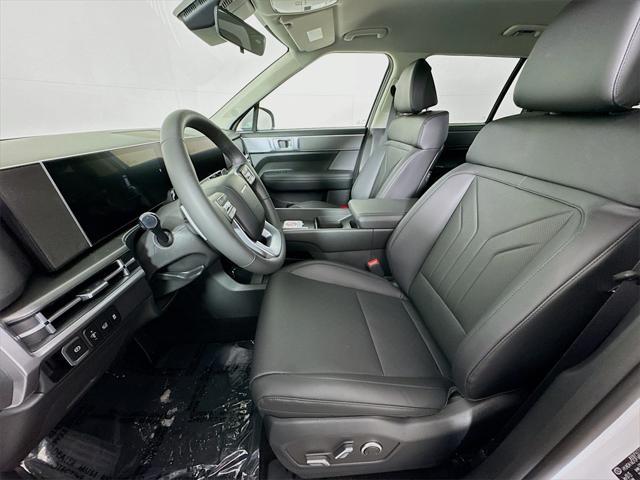 new 2025 Hyundai Santa Fe car, priced at $41,080
