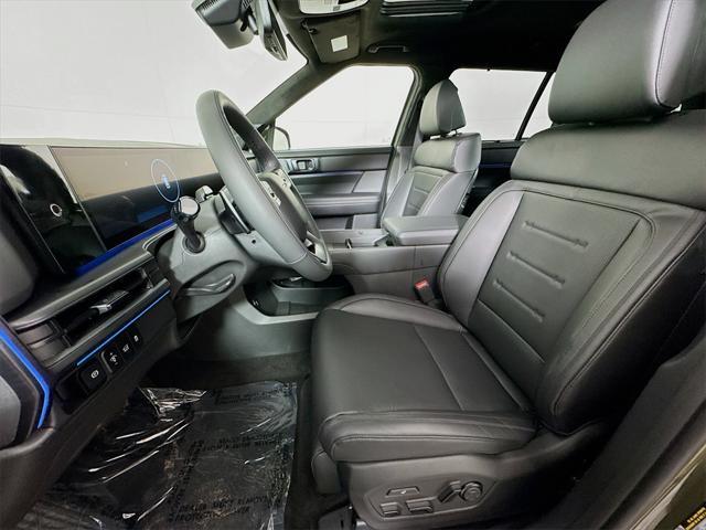 new 2025 Hyundai Santa Fe car, priced at $48,542