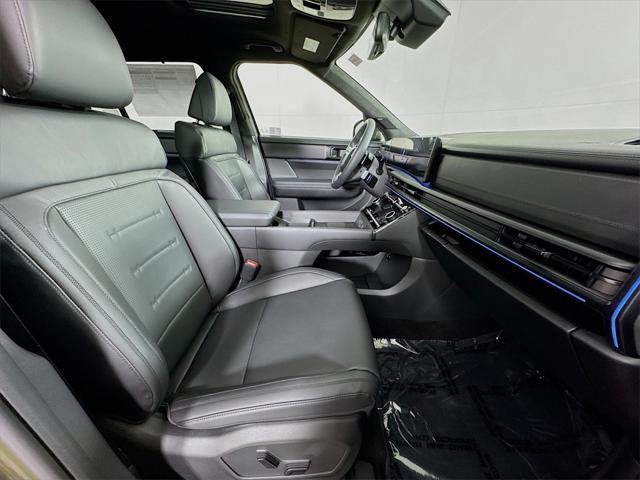 new 2025 Hyundai Santa Fe car, priced at $48,542