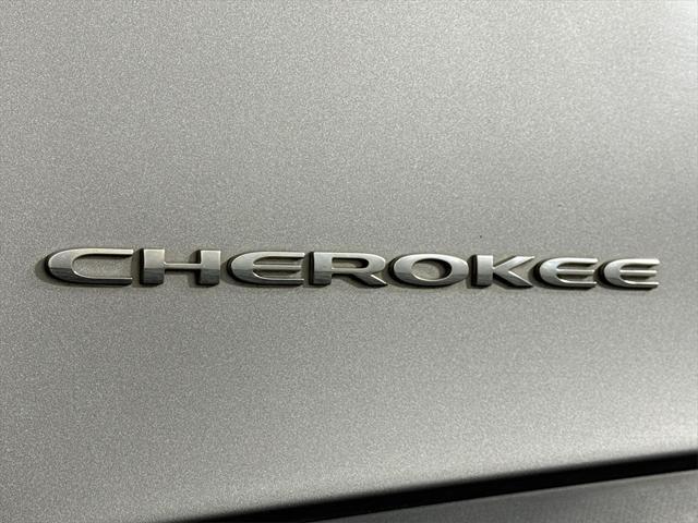 used 2014 Jeep Cherokee car, priced at $7,492
