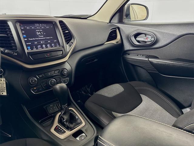 used 2014 Jeep Cherokee car, priced at $7,492