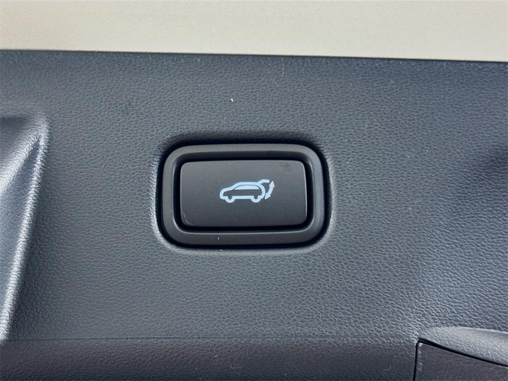 new 2025 Hyundai TUCSON Hybrid car, priced at $33,740