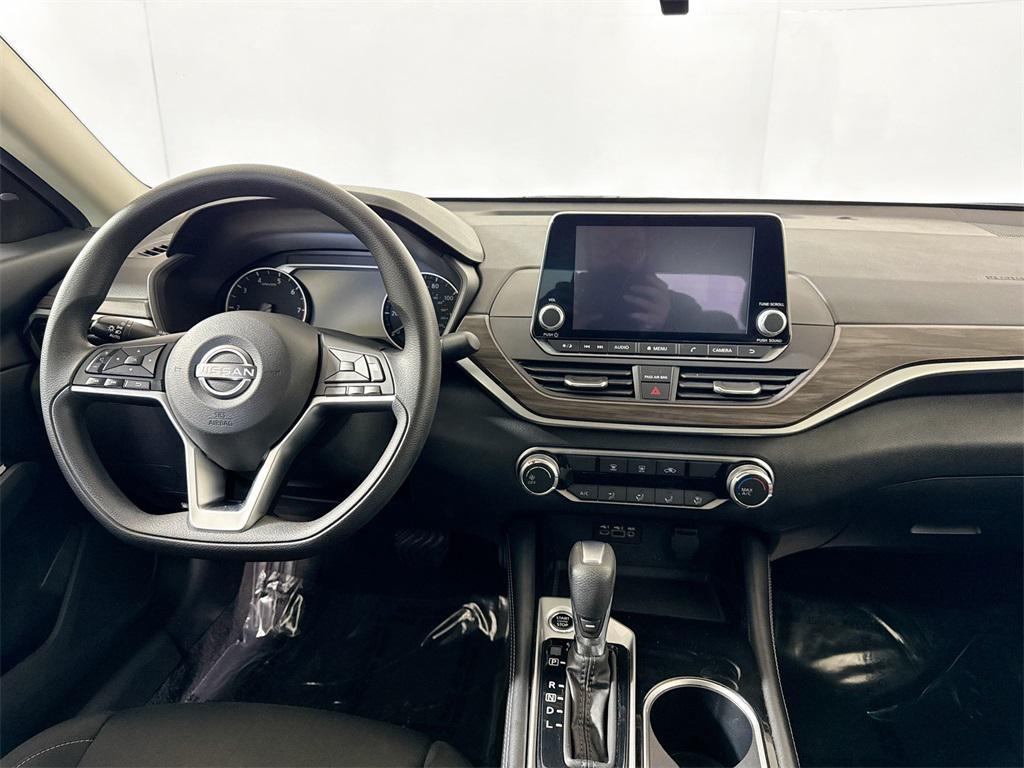 used 2023 Nissan Altima car, priced at $19,492