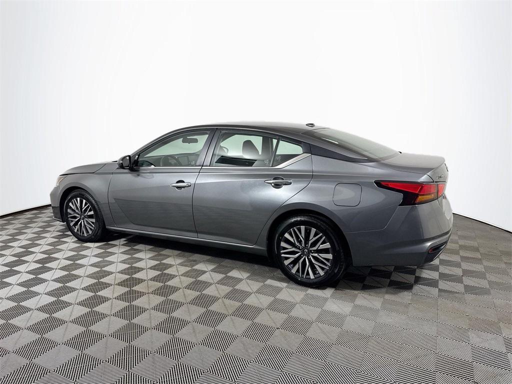 used 2023 Nissan Altima car, priced at $19,492
