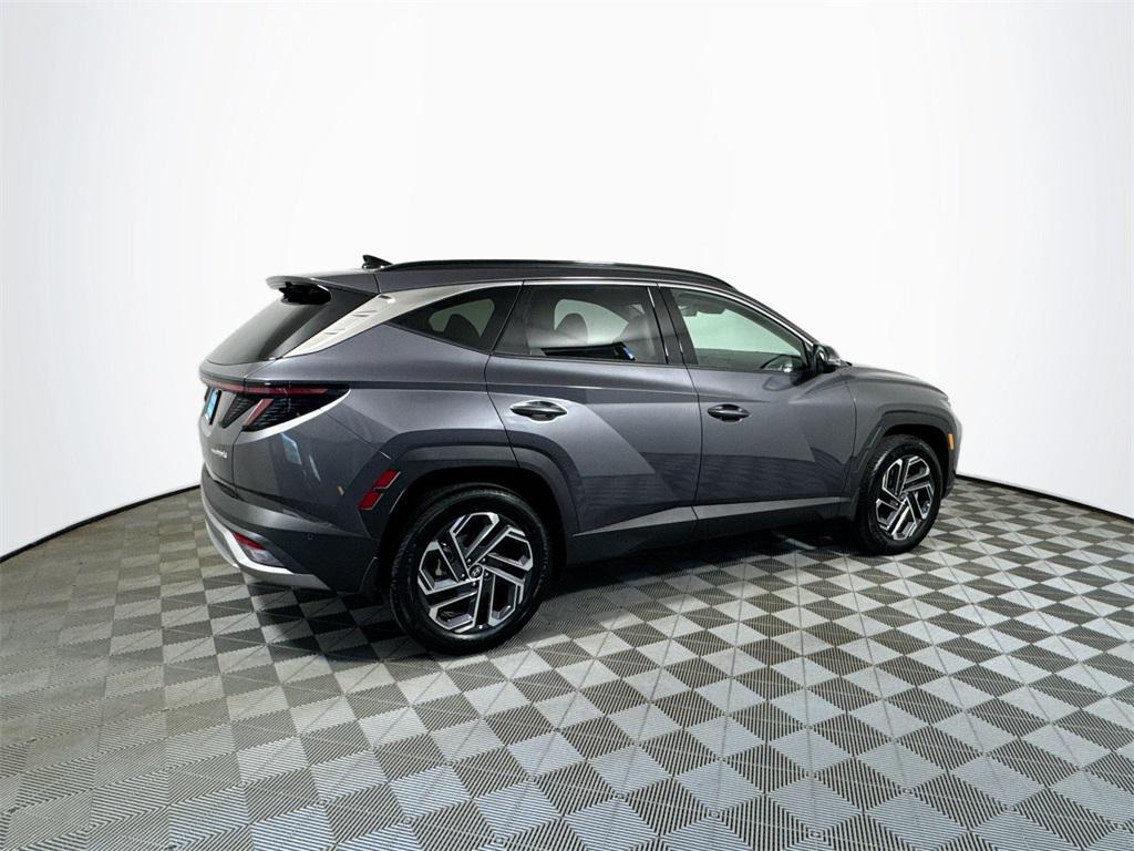 used 2025 Hyundai TUCSON Hybrid car, priced at $32,992