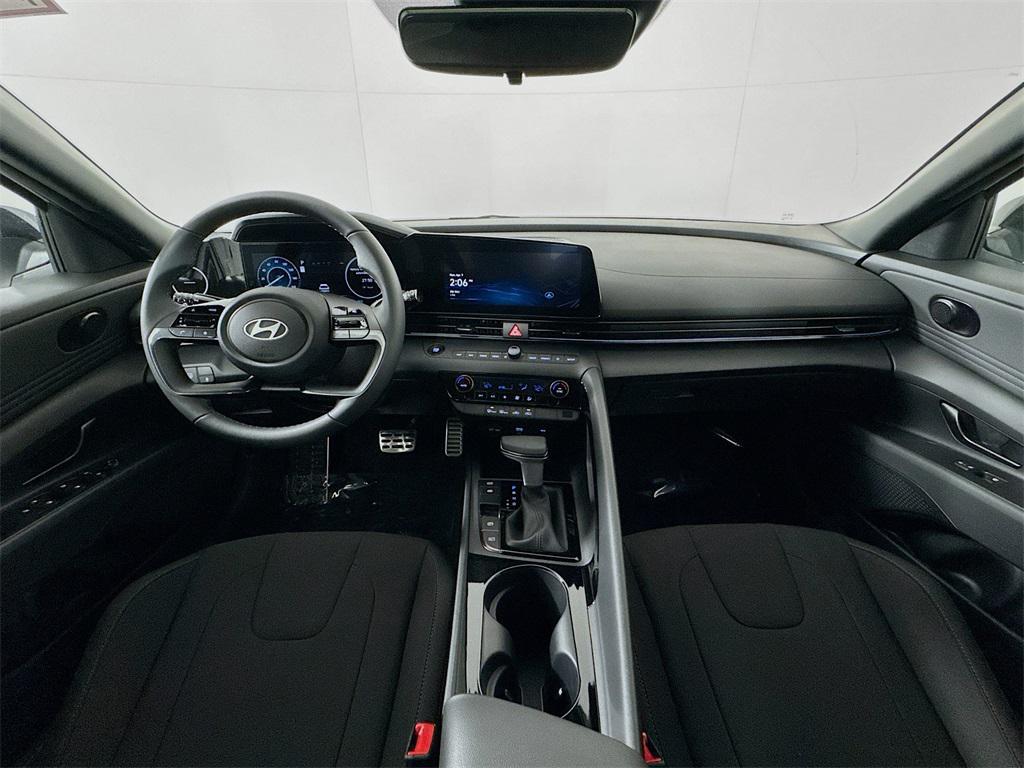 new 2025 Hyundai Elantra car, priced at $28,319