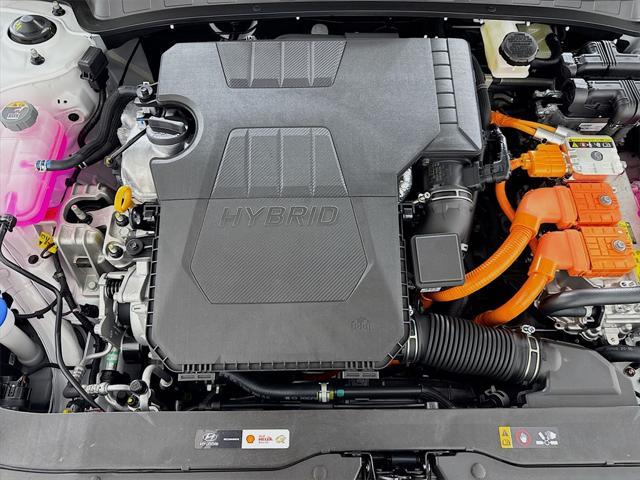 new 2025 Hyundai Elantra car, priced at $28,819