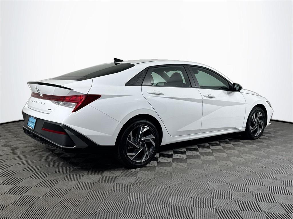 new 2025 Hyundai Elantra car, priced at $28,319