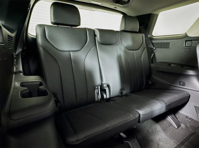 new 2025 Hyundai Palisade car, priced at $45,204