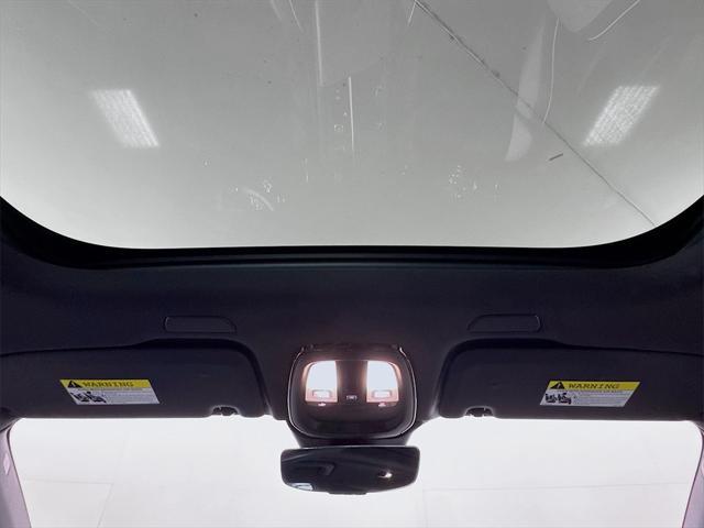 used 2022 Volvo XC60 Recharge Plug-In Hybrid car, priced at $39,992