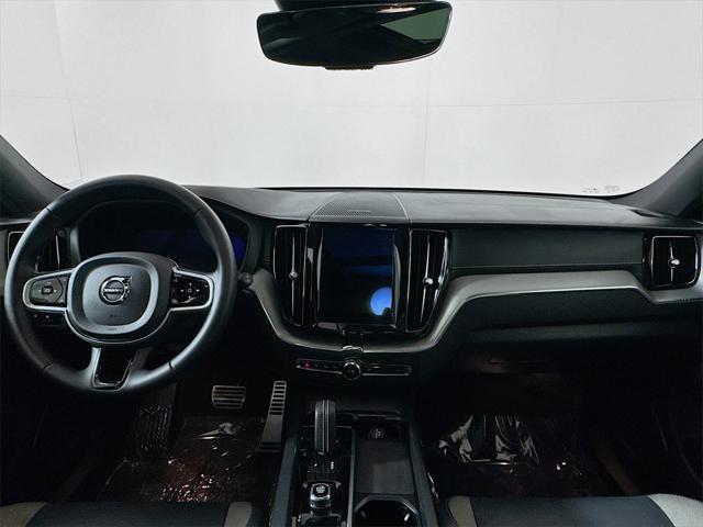 used 2022 Volvo XC60 Recharge Plug-In Hybrid car, priced at $39,992