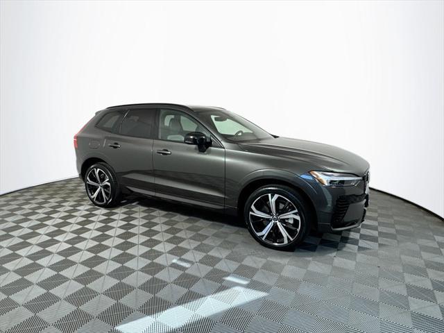 used 2022 Volvo XC60 Recharge Plug-In Hybrid car, priced at $39,992