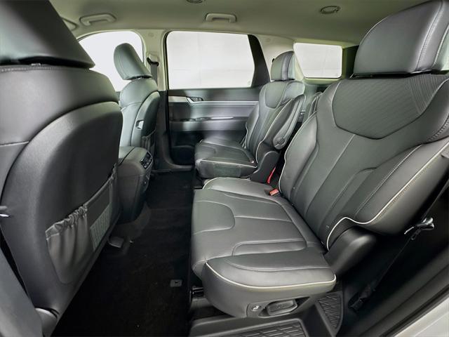 new 2025 Hyundai Palisade car, priced at $42,052