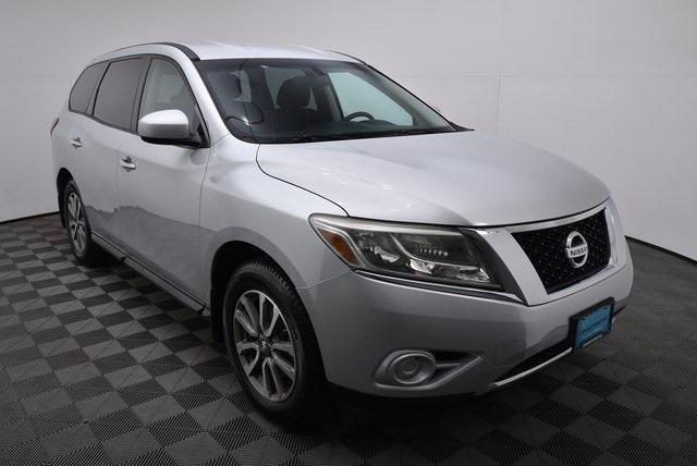 used 2014 Nissan Pathfinder car, priced at $11,422