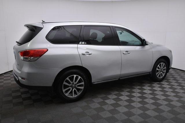 used 2014 Nissan Pathfinder car, priced at $11,897