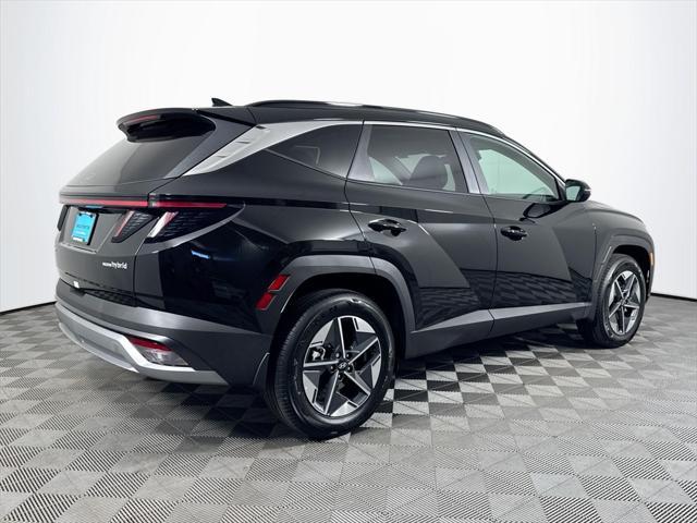new 2025 Hyundai TUCSON Hybrid car, priced at $37,342