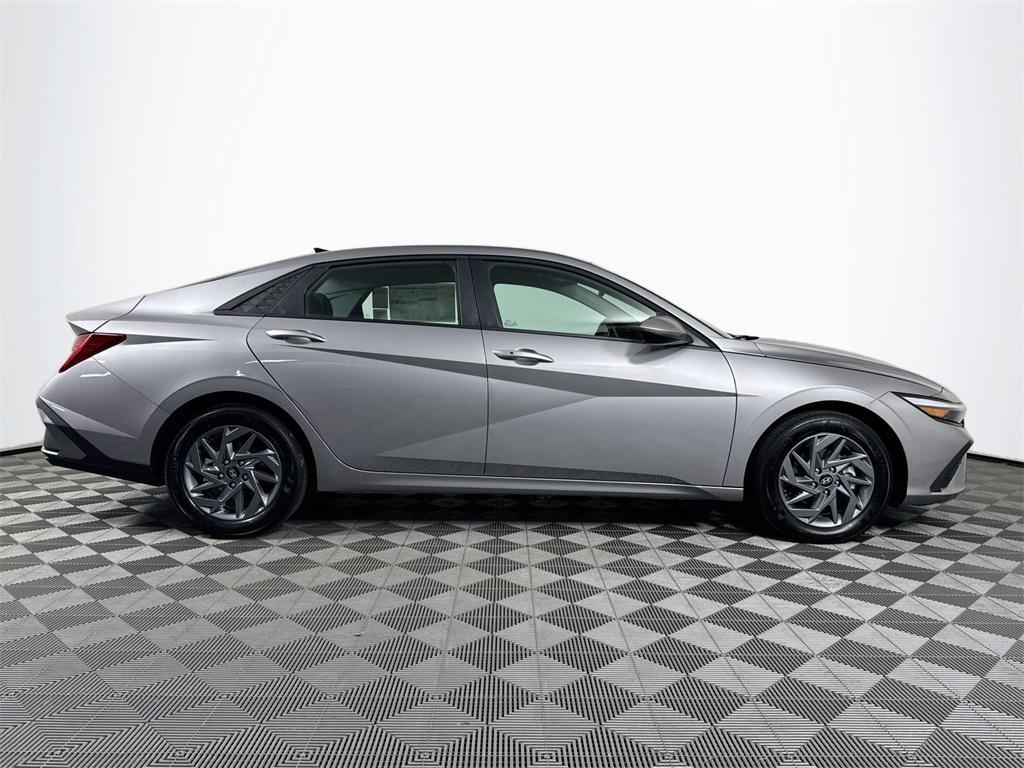 new 2025 Hyundai ELANTRA HEV car, priced at $26,503