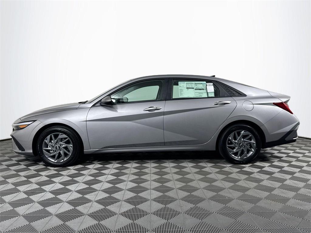new 2025 Hyundai ELANTRA HEV car, priced at $26,503