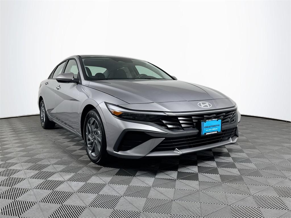 new 2025 Hyundai ELANTRA HEV car, priced at $26,503